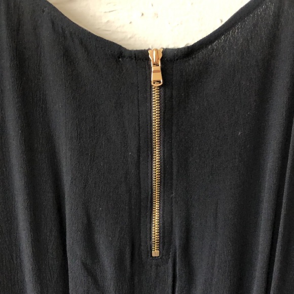 SANDRO BLACK DRESS SIZE 1 - LIKE NEW! Gold zipper details & puff shoulder detail - Picture 8 of 13
